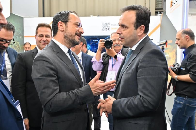Mε Χριστοδουλίδη ο Παπαστεργίου - Προχωρά η ψηφιακή διασύνδεση Ελλάδας - Κύπρου 